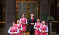中奧物業(yè)母公司中奧到家-機(jī)遇與挑戰(zhàn)并存 成為行業(yè)的“野生動(dòng)物”