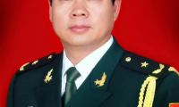 “雙減”讓教育返璞歸真，這位將軍作家用鏗鏘筆力寫盡人間綿綿真情