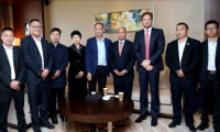 亞奧理事會總干事對杭州亞運會官方供應(yīng)商紐恩泰所作貢獻表示贊賞并希望世界泳聯(lián)合作