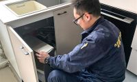 兩位獨(dú)居老人家中突發(fā)不適 這位售后師傅的舉動暖心了
