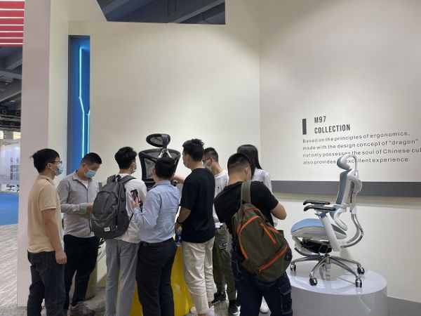 春季上新！西昊全新人體工學(xué)椅亮相羊城！