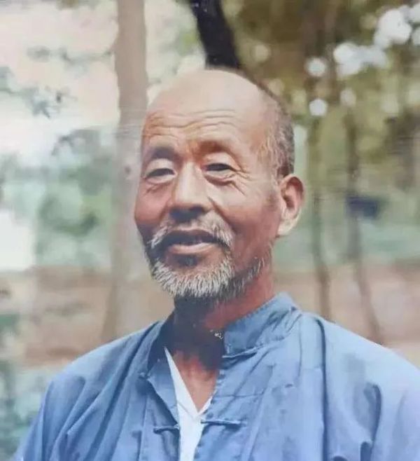 尹武平將軍散文《父子》