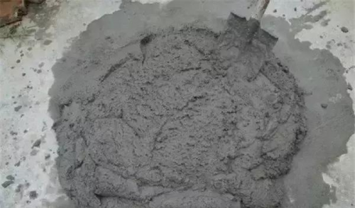 瓷磚膠和水泥哪個(gè)好？看完這篇就不會(huì)選錯(cuò)