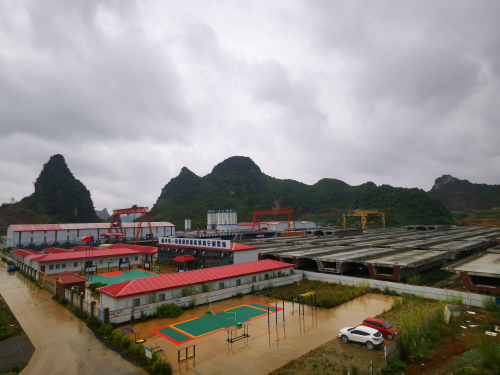 中鐵一局新運(yùn)公司圓滿完成貴南高鐵446榀箱梁預(yù)制任務(wù)