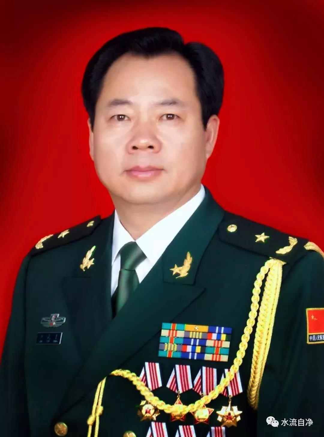 “雙減”讓教育返璞歸真，這位將軍作家用鏗鏘筆力寫盡人間綿綿真情