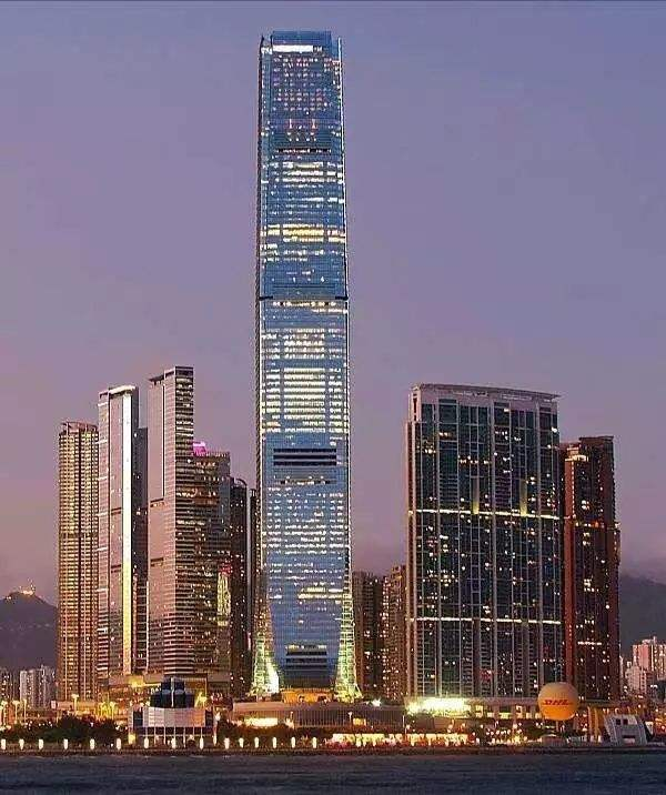 園區(qū)中心封面地標(biāo)——新鴻基地產(chǎn)布局蘇州環(huán)貿(mào)匯煥新金雞湖時(shí)代風(fēng)潮