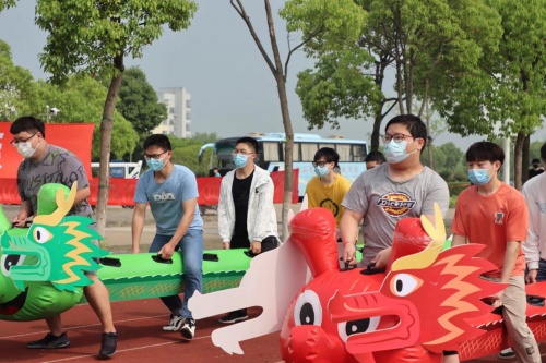 登云學(xué)院開(kāi)展“粽意你·校園游園會(huì)”民族文化育人實(shí)踐活動(dòng)
