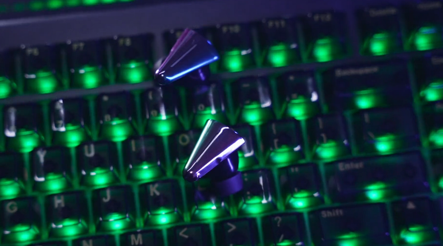 怒喵新耳機“窩里橫”，CYBERBLADE 專注室內(nèi)使用