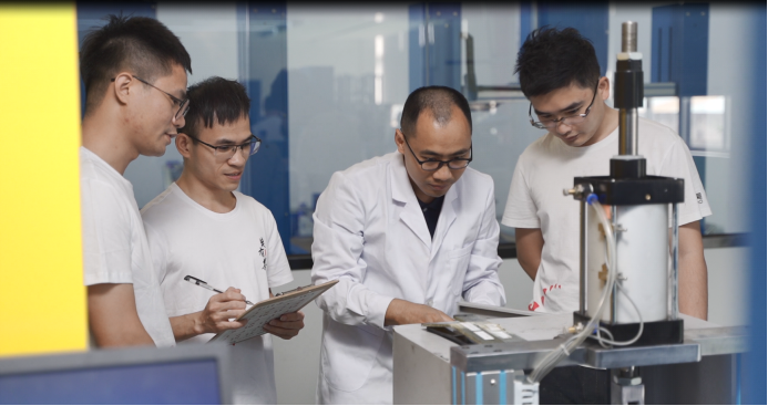 譜寫工學家具發(fā)展新篇章，西昊品牌實力出圈