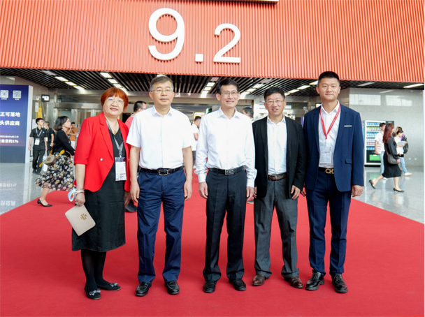 GILE 2023 | 海南省常務(wù)副省長沈丹陽實地調(diào)研——從會展經(jīng)濟看產(chǎn)業(yè)高質(zhì)量發(fā)展