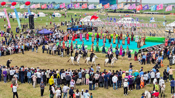 清涼盛夏 火熱對(duì)決 2024年蒙古馬超級(jí)聯(lián)賽總決賽激情開(kāi)賽